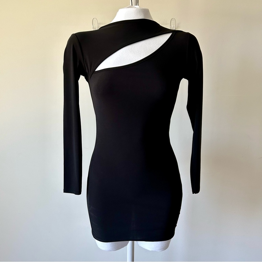 New With Tags PrettyLittleThing Bodycon Dress